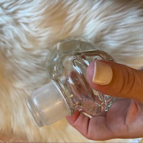 Vintage Whiskey Decanter bottle with stopper for Scotch, Bourbon, Tequila - Picture 4 of 7